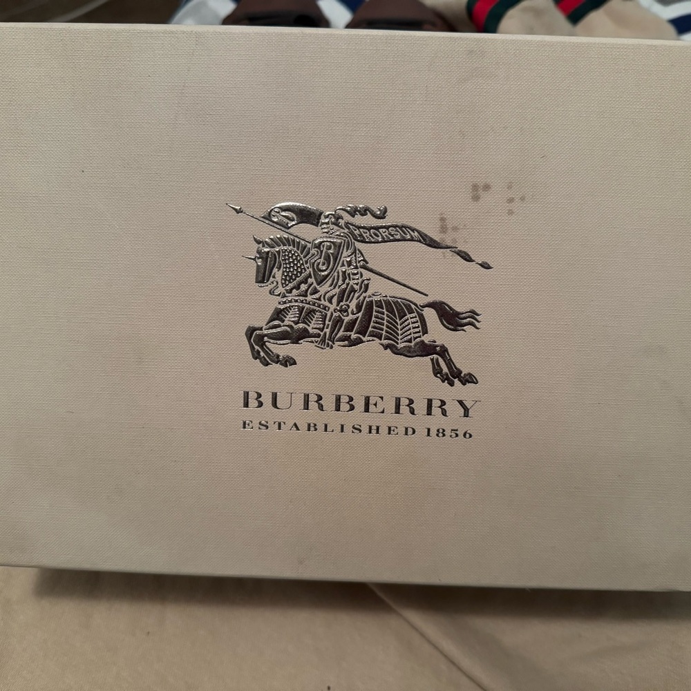 Burberry vintage check low top sneaker. UK size 9, US size 10, EUR size 43 - Picture 4 of 4